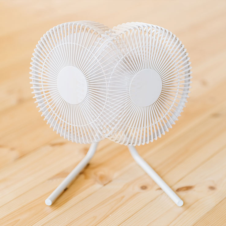 ポータブルコードレス扇風機 ANDON(アンドン) FAN｜シロカ