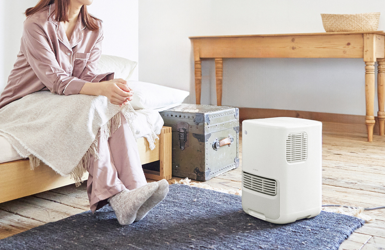 加湿機能付き セラミックファンヒーター ポカプラス - シロカ