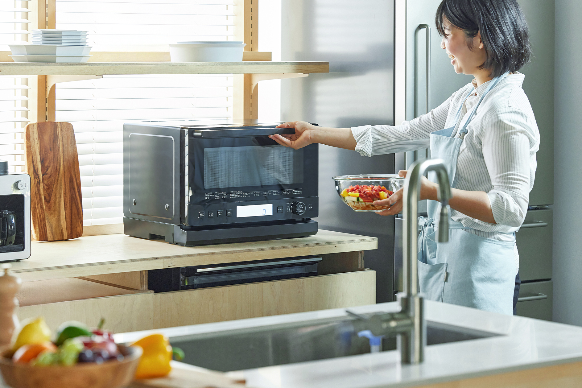 終わらない暑さにうんざり…過酷な「残暑のキッチン」を救え！｜電子レンジ編